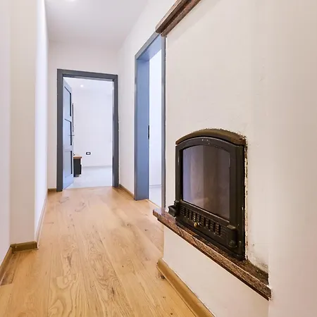 דירה Luce Holiday Apartment
