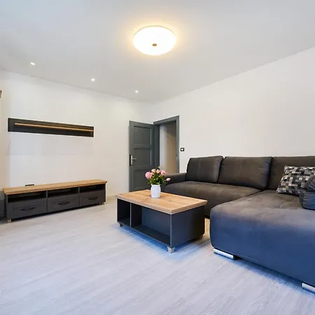 Luce Holiday Apartment Apartment *